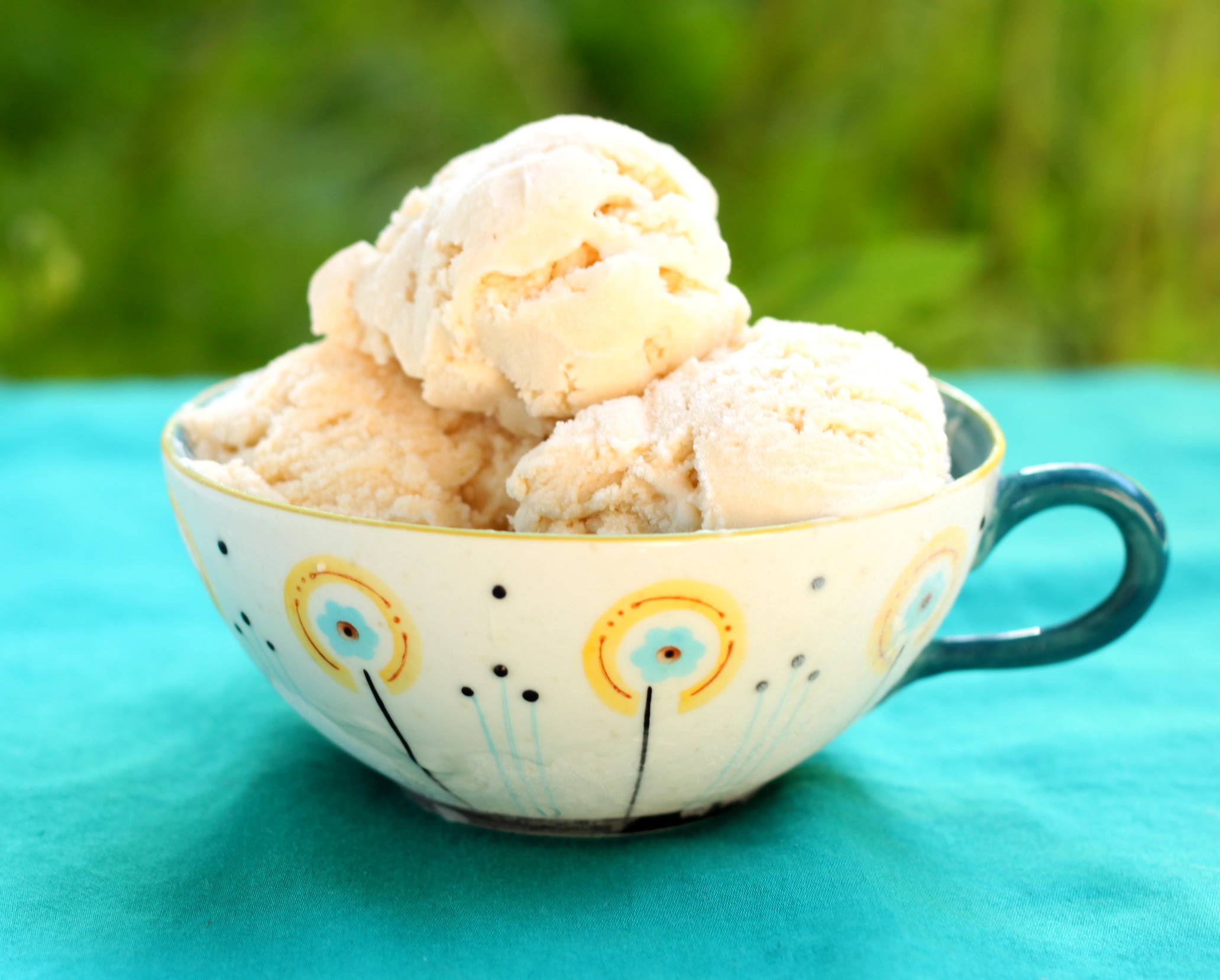 Marshmallow Ice Cream: A Sweet and Fluffy Treat