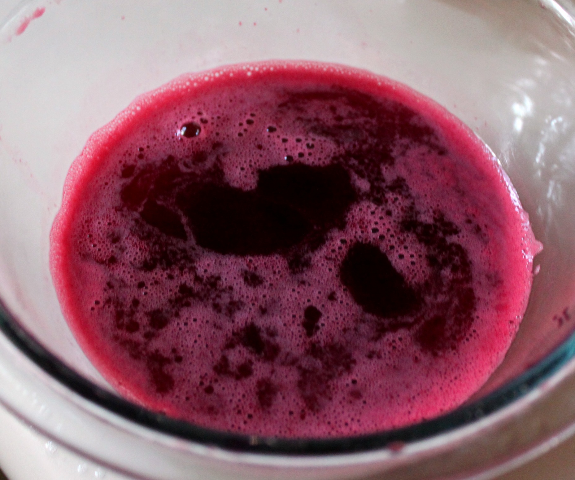 An Easy Way to Juice Pomegranates | 52 Kitchen Adventures