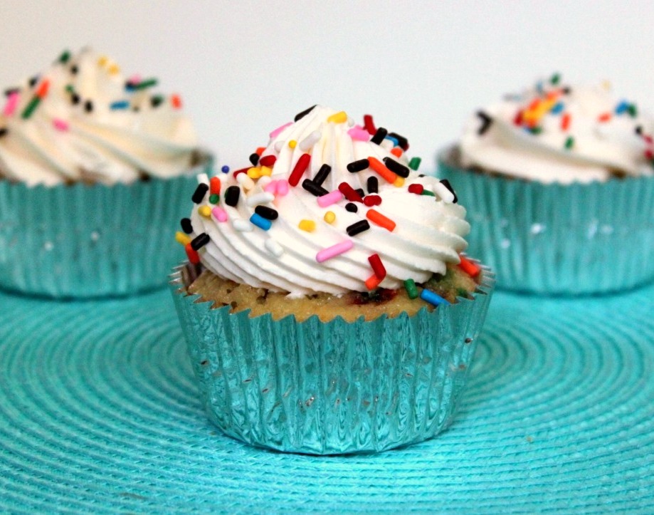 Homemade-funfetti-cupcakes- cropped