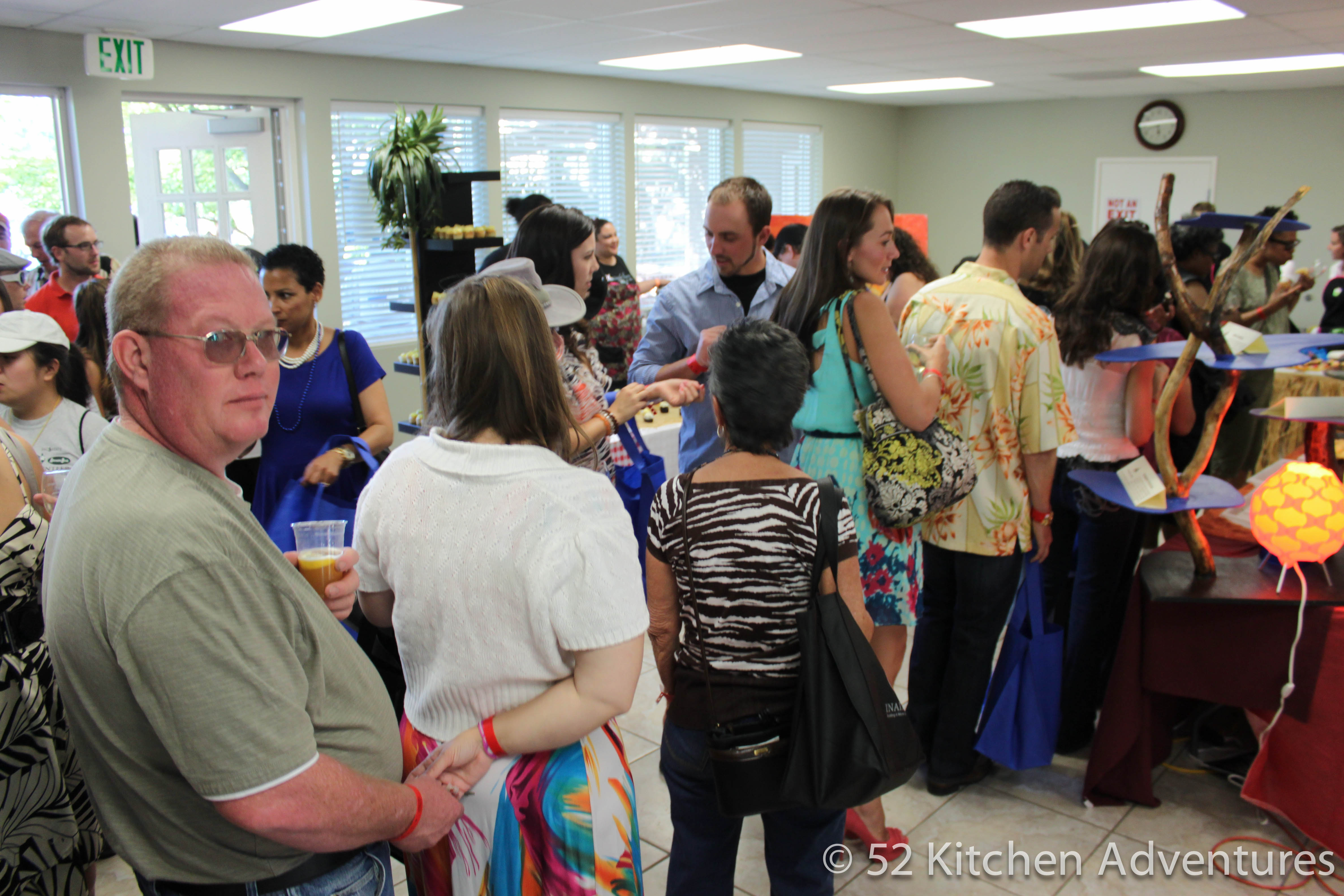 Crowd at cupcake battle