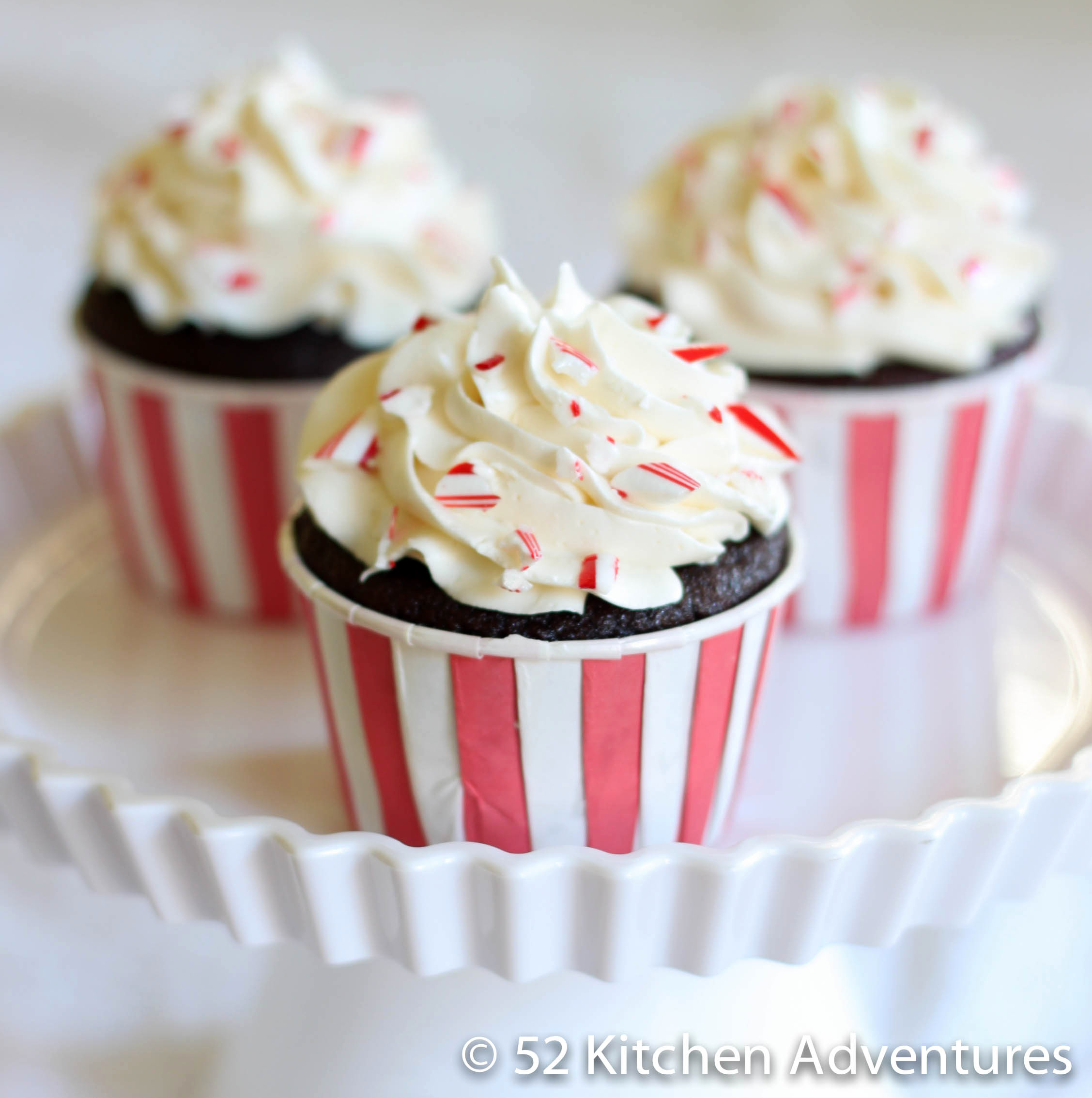 Peppermint Hot Cocoa Cupcakes